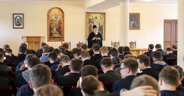 Митрополит-композитор прочитав лекцію семінаристам УПЦ (МП) Митрополит-композитор прочитав лекцію семінаристам УПЦ (МП)