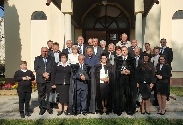 На Закарпатті служать 11 пасторок На Закарпатті служать 11 пасторок