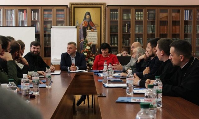 Фахівці провели в академії ПЦУ дводенний семінар з душпастирської роботи в пенітенціарних установах Фахівці провели в академії ПЦУ дводенний семінар з душпастирської роботи в пенітенціарних установах