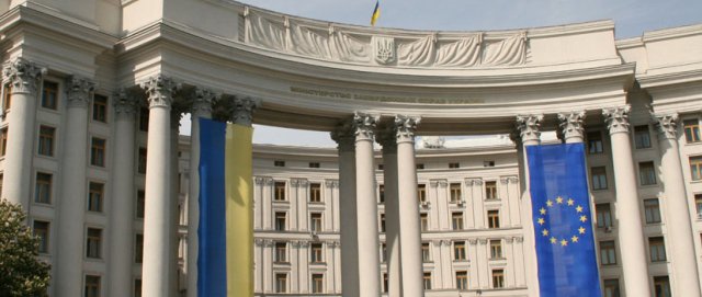 Україна висловила протест Росії через засудження шістьох мусульман Україна висловила протест Росії через засудження шістьох мусульман