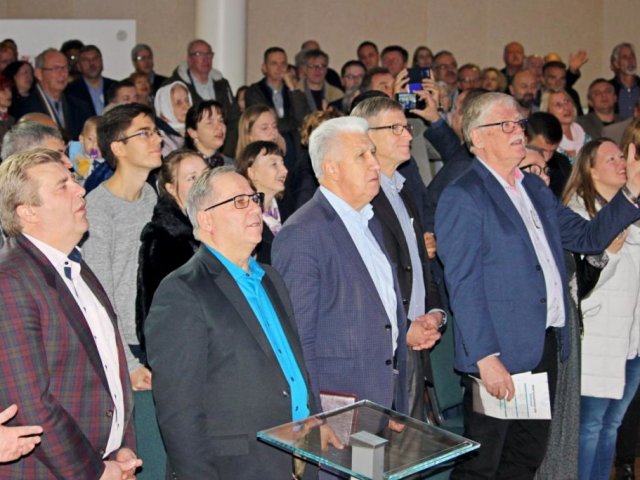 У Києві відбулася консультація П’ятидесятницьких європейських місій У Києві відбулася консультація П’ятидесятницьких європейських місій