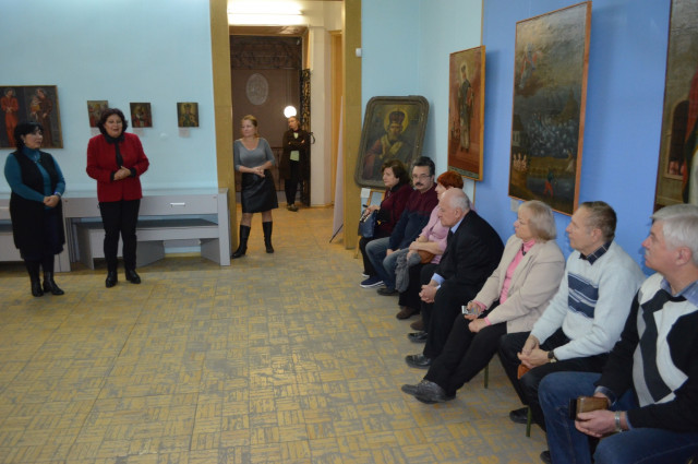 У Мелітополь привезли колекцію ікон святого Миколая з фондів Львівського музею історії релігії