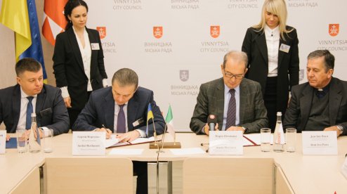 Католики сприяли підписанню меморандуму вінницької влади з італійською лікарнею Пресвятого Серця
