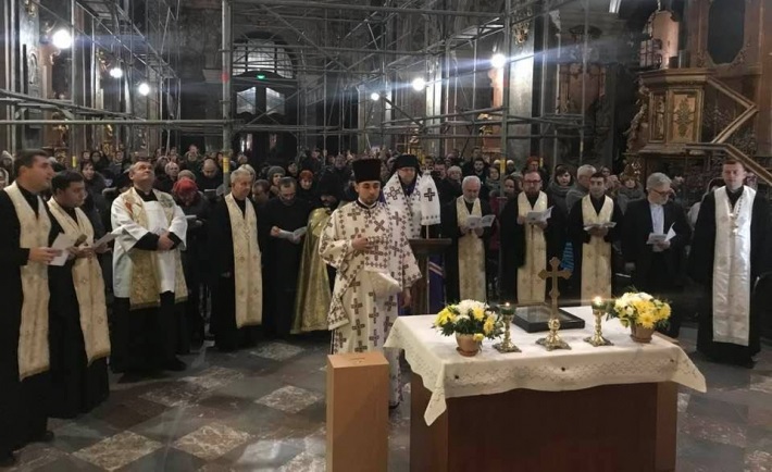 У Львові відбувся екуменічний молебень за мир в Україні та єдність християн
