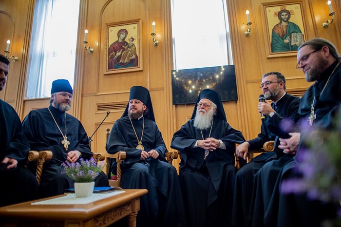 Ієрархи УПЦ (МП) відвідали предстоятелів Албанської, Сербської та Російської Церков