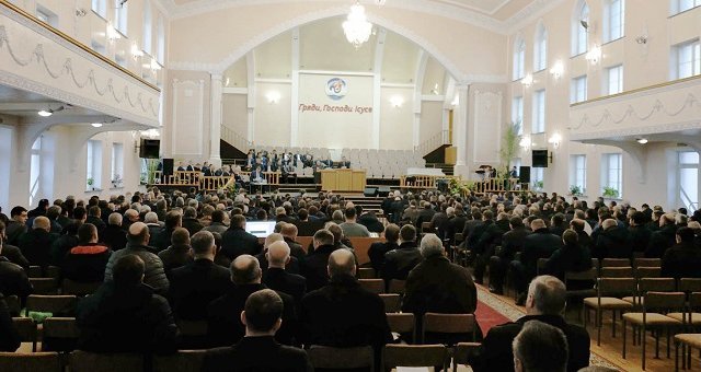 За 2019 рік п'ятидесятники Рівненщини провели 228 таборів для 36 тис. дітей За 2019 рік п'ятидесятники Рівненщини провели 228 таборів для 36 тис. дітей