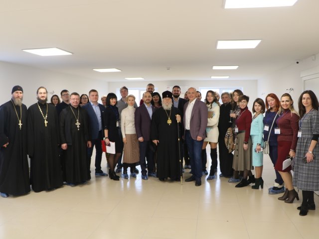 На Дніпропетровщині за підтримки УПЦ (МП) відкрили центр реабілітації для дітей-інвалідів На Дніпропетровщині за підтримки УПЦ (МП) відкрили центр реабілітації для дітей-інвалідів