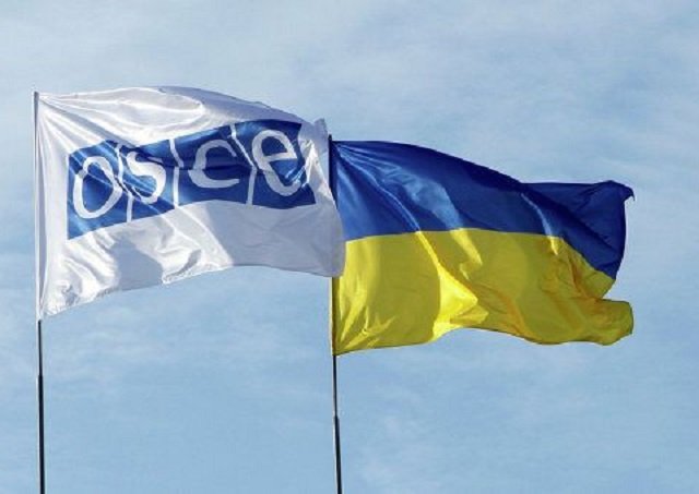 Представники УПЦ (МП) розказують ОБСЄ і дипломатам про утиски і виклики в Україні Представники УПЦ (МП) розказують ОБСЄ і дипломатам про утиски і виклики в Україні