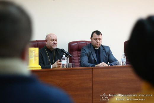 В Івано-Франківську презентували монографію про літургійне життя УГКЦ у підпіллі (1946–1989)