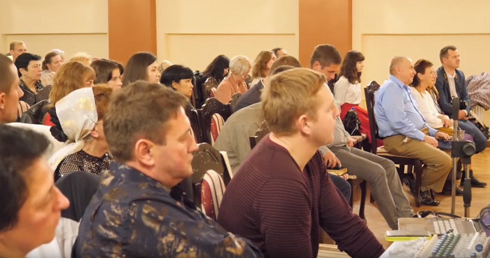 Церква «Христос є відповідь» розгорнула у Рівному потужну соціальну діяльність