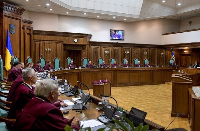 Конституційний суд розгляне справу, яка стосується УПЦ (МП) Конституційний суд розгляне справу, яка стосується УПЦ (МП)