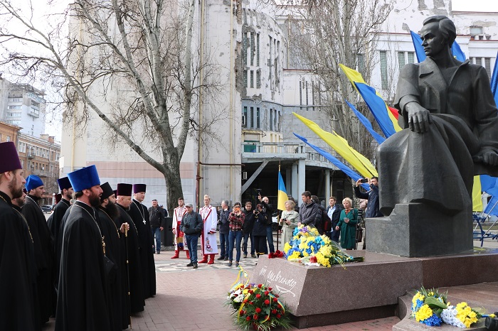 Духовенство УПЦ (МП) вшанувало пам’ять Тараса Шевченка у Дніпрі, Харкові, Полтаві, Мукачеві