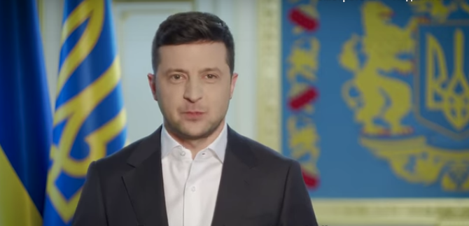 Президент анонсував встановлення у чотирьох куточках України дзвонів-символів