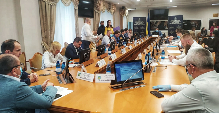 Комітет ВР відхилив законопроєкт 3316 та альтернативні редакції, проти яких виступали церкви