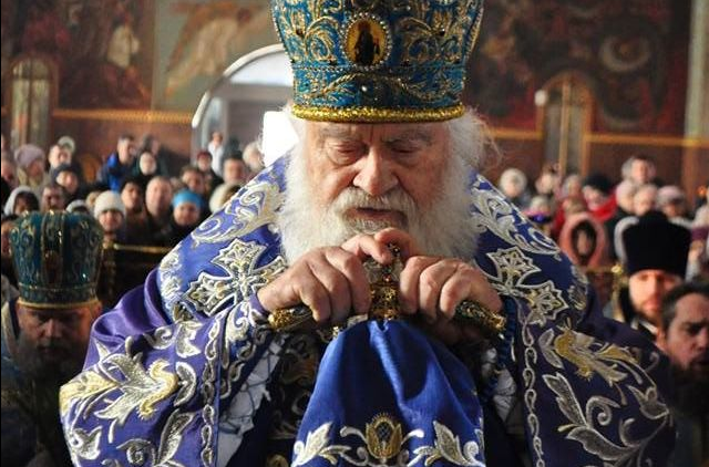 У храмах ПЦУ моляться за упокій душі митрополита УПЦ (МП) У храмах ПЦУ моляться за упокій душі митрополита УПЦ (МП)