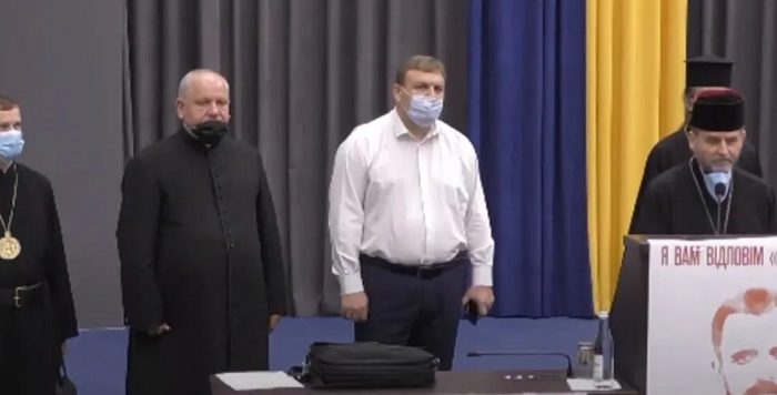 Депутати Тернопільської облради підтримали місцеве духовенство щодо викладання християнської етики в школах