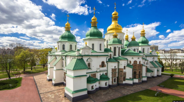 Заповідник «Софія Київська» відкрився для відвідування, але без Кирилівської церкви