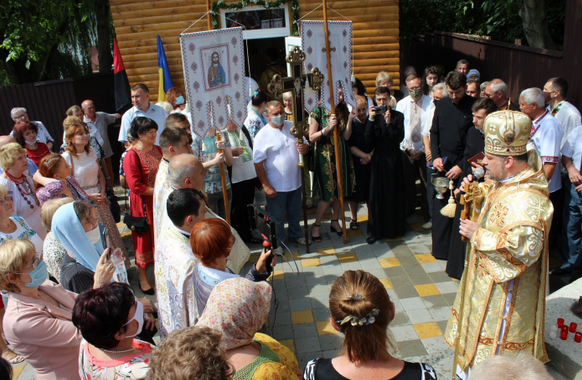 У Чернівцях закладено наріжний камінь під будівницво храму УГКЦ