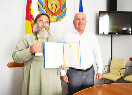 Священник УПЦ (МП) став лауреатом премії імені архітектора Якова Паученка