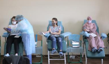 Мусульманки Києва зібрали 23,4 літра крові на День донора
