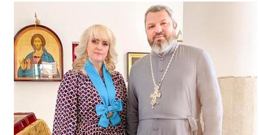 Глава УПЦ (МП) нагородив орденом очільницю професіоналів похоронної справи