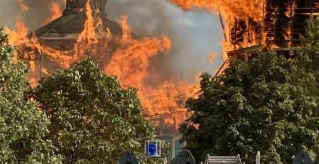На Донеччині згорів дерев'яний храм XIX ст. На Донеччині згорів дерев'яний храм XIX ст.