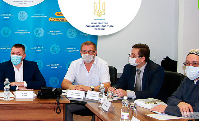 Мінсоцполітики та Всеукраїнська Рада Церков співпрацюють у гуманітарній сфері Мінсоцполітики та Всеукраїнська Рада Церков співпрацюють у гуманітарній сфері