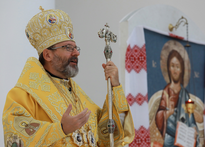 УГКЦ вдосконалює переклад літургії українською