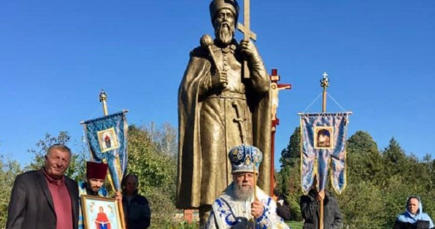 Митрополит УПЦ (МП) вшанував пам’ять гетьмана, канонізованого ПЦУ