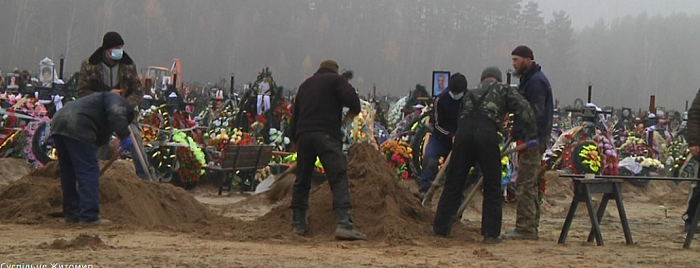 На кладовищах Житомира поховано 95 людей, які хворіли на COVID-19