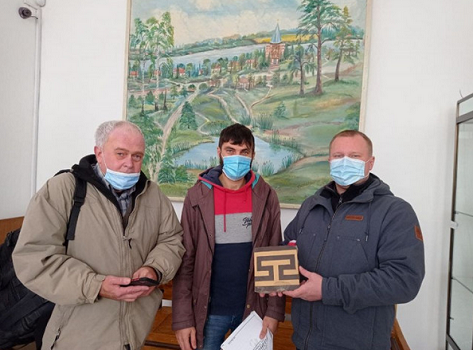 Музей у Дніпрі поповнився кахлею з костелу німецьких колоністів