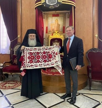 Посол України обговорив з єрусалимським патріархом ситуацію у православ’ї та в Україні