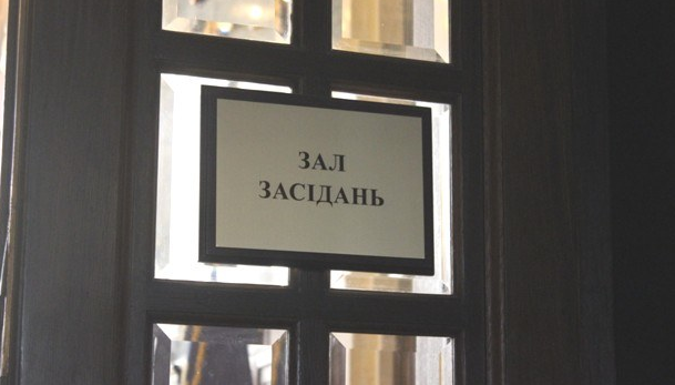 Священник ПЦУ дістав штраф за нецензурну лайку