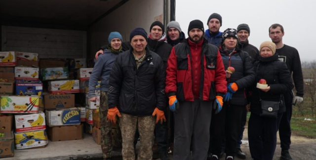 За 6 років віряни УПЦ (МП) перевезли близько 400 тонн гуманітарної допомоги у Святогірську лавру на Донеччині За 6 років віряни УПЦ (МП) перевезли близько 400 тонн гуманітарної допомоги у Святогірську лавру на Донеччині
