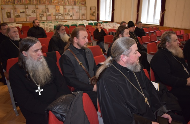 РПЦ в Криму розпочала курси підвищення кваліфікації священнослужителів