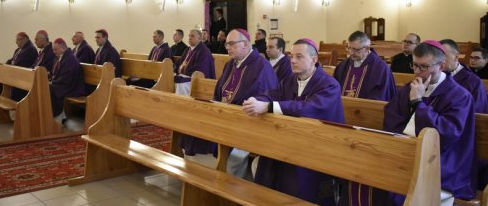 Римсько-католицький єпископат України зібрався обговорити справи під час карантину