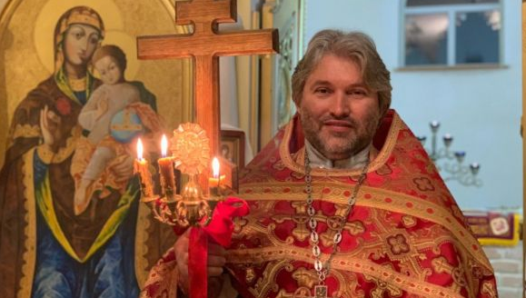 Полтавському священнику-блогеру тимчасово заборонили писати у соцмережах після допису про аборти