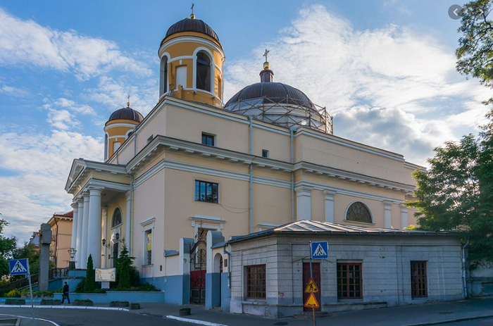 Кафедра Київсько-Житомирської дієцезії РКЦ перенесена з Житомира до Києва