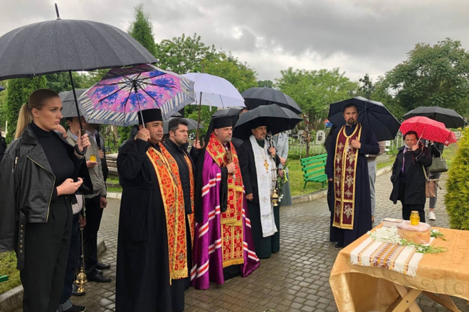 Священнослужителі вшанували жертв радянських депортацій буковинців до Сибіру