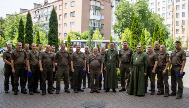 В Івано-Франківську офіцери Нацгвардії та духовенство УГКЦ обговорили капеланське служіння