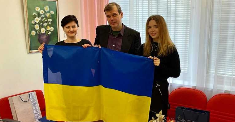 ������ ������ � Գ����䳿 ��������� ���� "Ukraina"