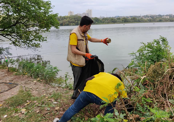 Мусульмани Харкова та Дніпра — учасники екотолоки у рамках World Cleanup Day