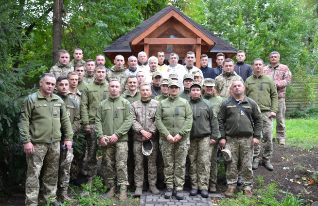 В Івано-Франківську на території військової частини освятили каплицю УГКЦ