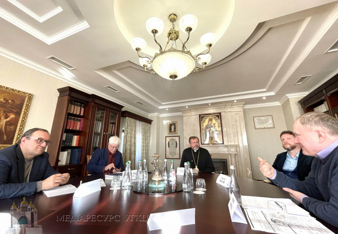 Глава УГКЦ провів зустріч з провідними науковцями і філософами України