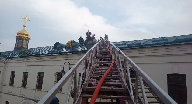 У Києво-Печерській лаврі ліквідували пожежу