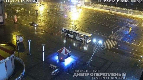 У Дніпрі повалили Ханукію в центрі міста: відкрито справу