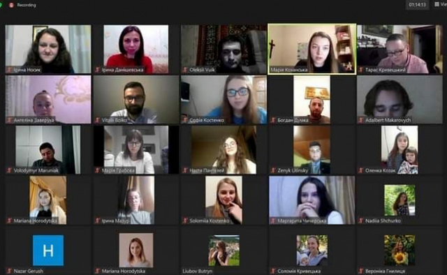 Відбувся з'їзд та конференція Федерації українських академічних та студентських католицьких товариств «Обнова» Відбувся з'їзд та конференція Федерації українських академічних та студентських католицьких товариств «Обнова»