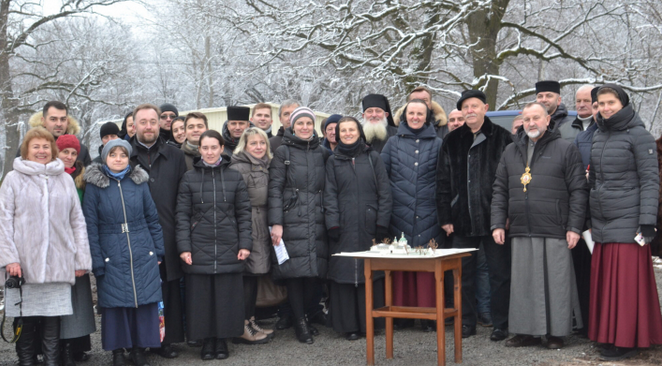 На Львівщині освятили наріжний камінь монастиря УГКЦ