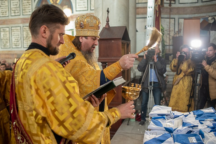 Священники УПЦ (МП) освятили прапори бойових кораблів Росії