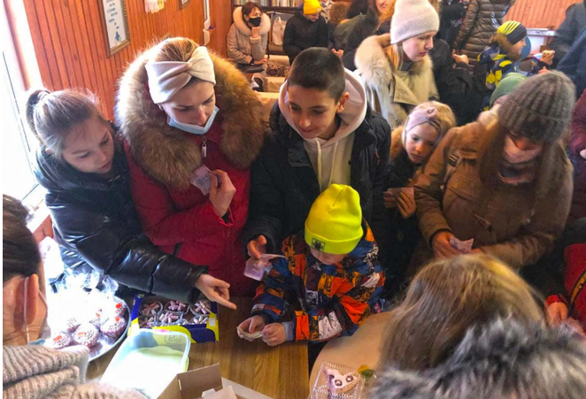 У Полтаві ліга греко-католицьких жінок організувала благодійний ярмарок